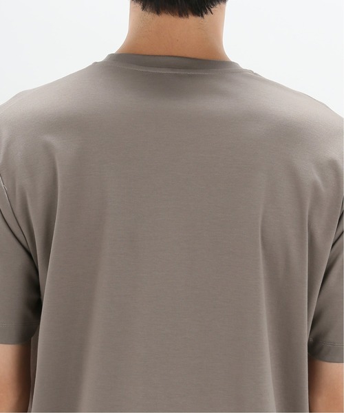 EDIFICE（エディフィス）の「FUNCTIONAL スムース コットン クルーネックTシャツ（Tシャツ/カットソー・メンズ・ホワイト×ホワイト/ベージュ系その他/ネイビー/サックスブルー/ブルー/アーミー・LARGE/MEDIUM/SMALL/X-LARGE）」の21枚目の写真