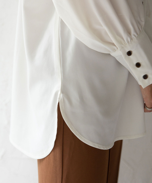 rectangle（レクタングル）の「タックドレスシャツ/ブザムシャツ（シャツ/ブラウス・レディース・ブルー/モカ/オフホワイト/ブラック/オリーブ/グレイッシュベージュ・FREE）」の12枚目の写真