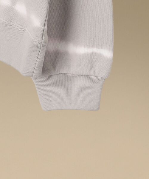 SHIPS(シップス)の「【WEB限定】SHIPS: ビッグシルエット タイダイ クルーネック スウェット(スウェット・メンズ・ブラック/ライトグレー/ベージュ/ブラウン・SMALL/MEDIUM/LARGE/X-LARGE)」の11枚目の写真