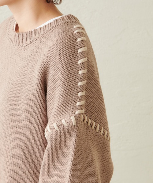 natural couture（ナチュラルクチュール）の「【WEB限定カラー有り】ハンドステッチアクセントニット（ニット/セーター・レディース・アイボリー/モカ/カーキ/ラベンダー・FREE）」の16枚目の写真