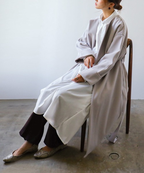 Fashion Letter（ファッションレター）の「ノーカラー オーバーロングコート（チェスターコート・レディース・アイボリー/ブラック/グレイッシュベージュ/モカ/ベージュ/グレイッシュブルー/ミント・M/L）」の5枚目の写真