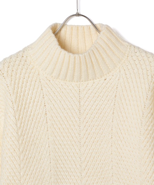 ADAM ET ROPE'（アダムエロペ）の「チャンキーニットプルオーバー（ニット/セーター・レディース・キナリ/ネイビー・FREE）」の16枚目の写真