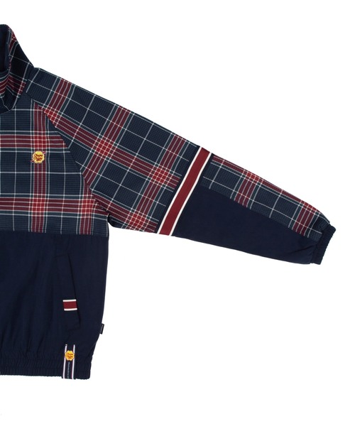 ROMANTIC CROWN（ロマンティッククラウン）の「【CHUPA CHUPS × ROMANTIC CROWN】CHECK JUMPER / チュッパチャップス × ロマンティッククラウン チェック ジャンパー（ブルゾン・メンズ・ネイビー/オートミール・SMALL/MEDIUM/LARGE）」の8枚目の写真