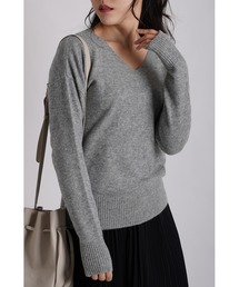 a.n.l（エーエヌエル　レーベル）の「カシミヤVネックニット（ニット/セーター）」