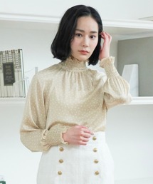 未使用✨ANAYI ドットアムンゼンシャーリングブラウス　38 ベージュ ANAYI（アナイ）の「ランダムドットプリントシャーリング
