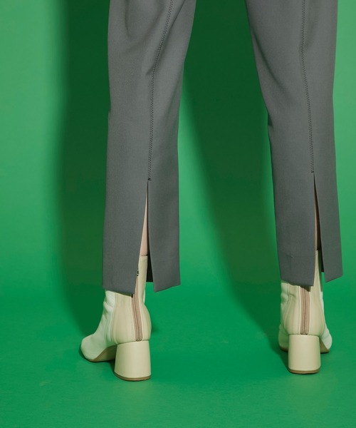 UNITED TOKYO(ユナイテッドトウキョウ)の「カマ―ベルトパンツ(その他パンツ・レディース・グレー/ミント・1/2)」の9枚目の写真