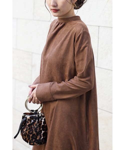 Bonjour Sagan（ボンジュールサガン）の「前後2way バンドカラーティアードワンピース（シャツワンピース・レディース・チャコールグレー/ブラック/ベージュ/ブラウン・FREE）」の22枚目の写真