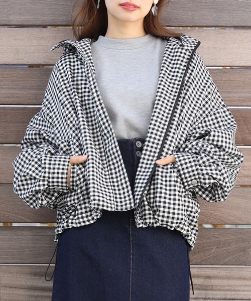 one after another NICE CLAUP（ワンアフターアナザーナイスクラップ）の「ベーシックマウンテンパーカー（マウンテンパーカー・レディース・アイボリー/ブラック/ブラック系その他/ラベンダー/ベージュ・FREE）」の3枚目の写真