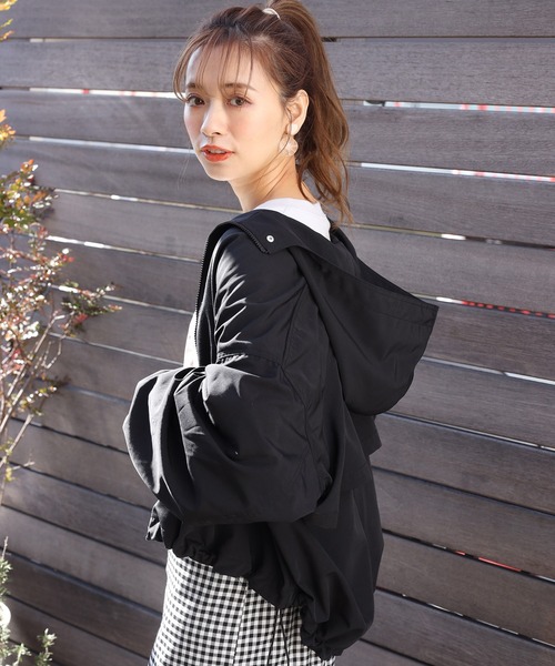 one after another NICE CLAUP（ワンアフターアナザーナイスクラップ）の「ベーシックマウンテンパーカー（マウンテンパーカー・レディース・アイボリー/ブラック/ブラック系その他/ラベンダー/ベージュ・FREE）」の22枚目の写真