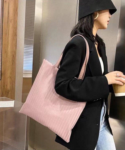 Passion（パッション）の「ショルダーバッグ（ショルダーバッグ・レディース・ブラック/パープル/ホワイト/ダークブラウン・FREE）」の5枚目の写真