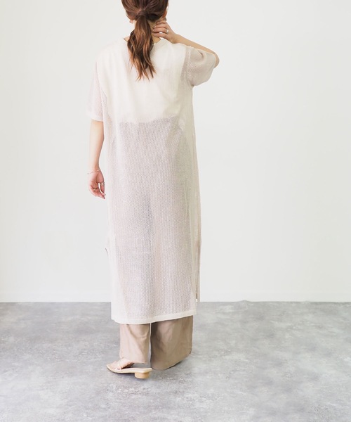 Riberry（リベリー）の「メッシュ編み半袖ニットワンピース（ワンピース・レディース・ブラック/ベージュ/オフホワイト/カーキ・MEDIUM）」の15枚目の写真