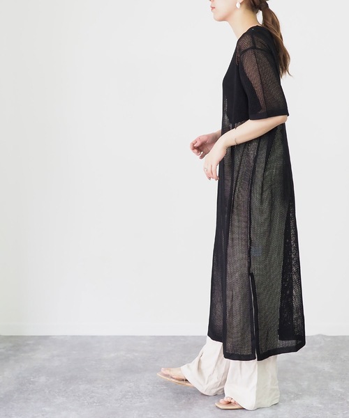 Riberry（リベリー）の「メッシュ編み半袖ニットワンピース（ワンピース・レディース・ブラック/ベージュ/オフホワイト/カーキ・MEDIUM）」の12枚目の写真