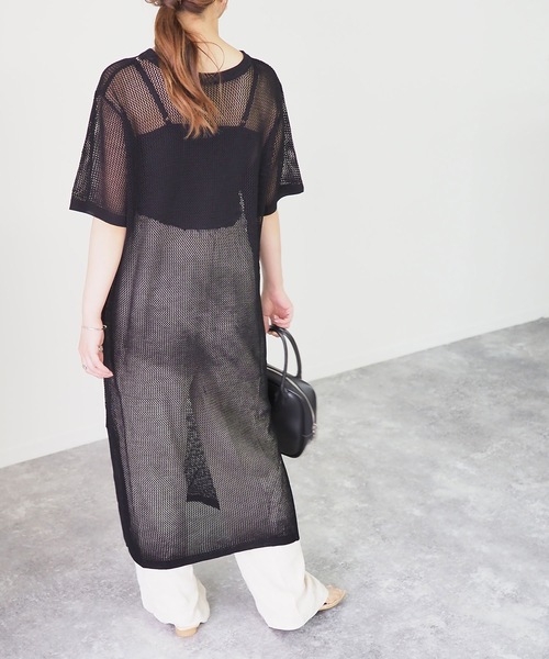 Riberry（リベリー）の「メッシュ編み半袖ニットワンピース（ワンピース・レディース・ブラック/ベージュ/オフホワイト/カーキ・MEDIUM）」の8枚目の写真