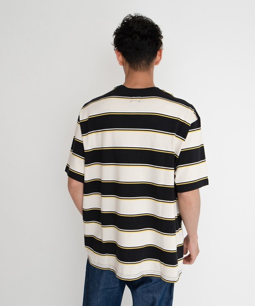 Levi's（リーバイス）の「STAY LOOSE SS TEE GILIA CAVIAR STRIPE（Tシャツ/カットソー・メンズ・マルチ・S/L/M/XL）」の5枚目の写真
