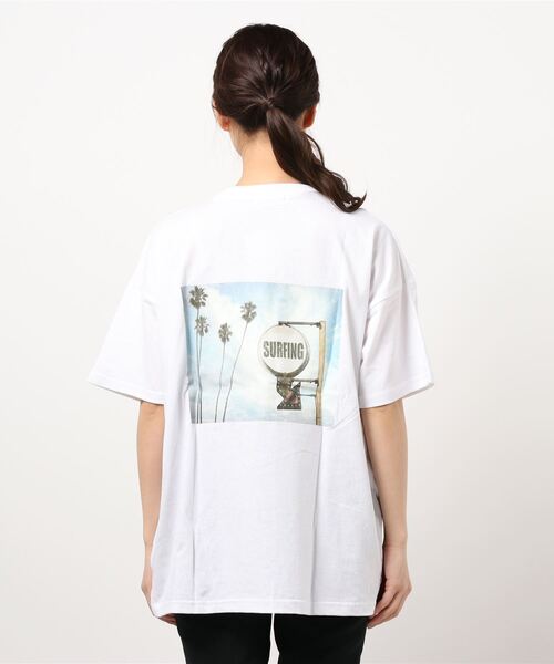 anap mimpi（アナップミンピ）の「【UNISEX対応】サーフィングフォトビッグTシャツ（Tシャツ/カットソー・レディース・ダークグレー/ホワイト/パープル・FREE）」の11枚目の写真