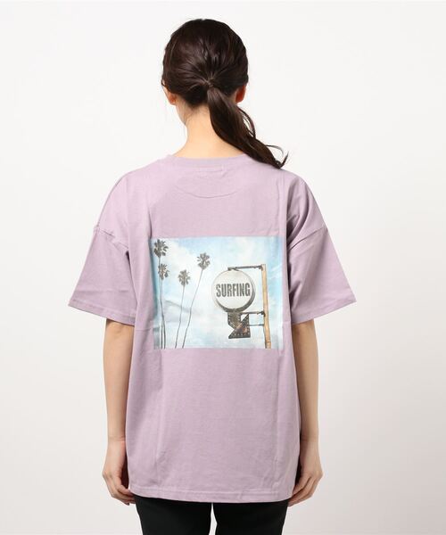 anap mimpi（アナップミンピ）の「【UNISEX対応】サーフィングフォトビッグTシャツ（Tシャツ/カットソー・レディース・ダークグレー/ホワイト/パープル・FREE）」の8枚目の写真