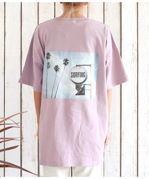 anap mimpi（アナップミンピ）の「【UNISEX対応】サーフィングフォトビッグTシャツ（Tシャツ/カットソー・レディース・ダークグレー/ホワイト/パープル・FREE）」の12枚目の写真