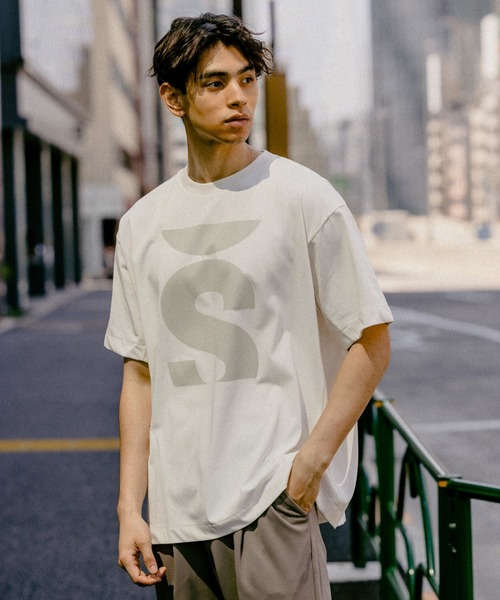 GLOBAL WORK(グローバルワーク)の「【スポーツライン】LOGOプリント-T/938999(Tシャツ/カットソー・メンズ・ホワイト/ライトブルー/ライトグリーン・MEDIUM/LARGE)」の1枚目の写真