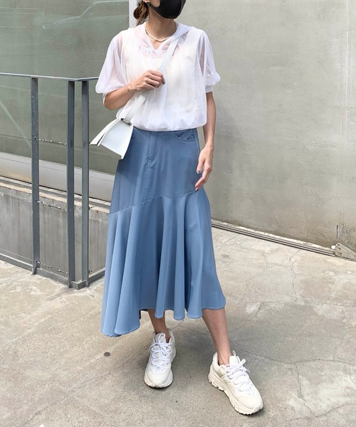 RASVOA（ラスボア）の「パフスリーブシアートップス（パーカー・レディース・ブラック/グレー/オフホワイト/グレイッシュベージュ・FREE）」の12枚目の写真