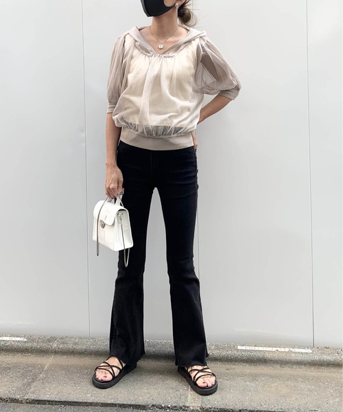 RASVOA（ラスボア）の「パフスリーブシアートップス（パーカー・レディース・ブラック/グレー/オフホワイト/グレイッシュベージュ・FREE）」の15枚目の写真