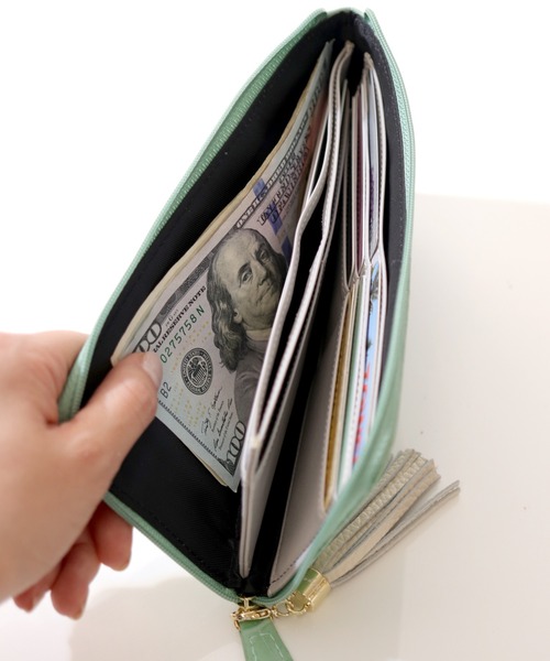 florist(フローリスト)の「【FLORGE】パステル&ビビットクロコダイル柄型押しレザーL字ウォレット(財布・レディース・グレー/レッド/イエロー/ライトグレー/グリーン/ライトグリーン/オレンジ/ライトブルー/ライトベージュ/ピンク/ブラウン/ブラック・FREE)」の21枚目の写真