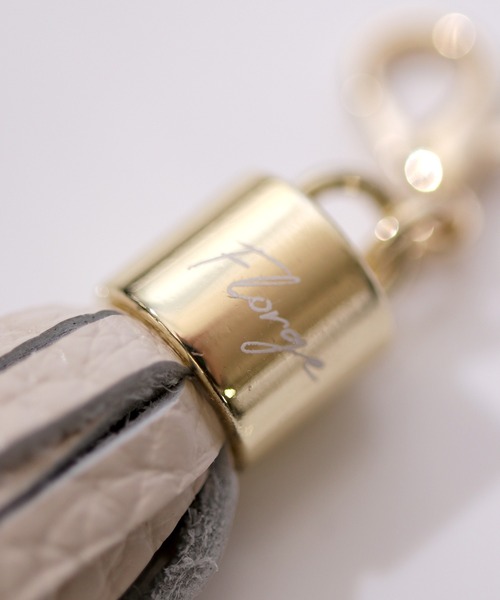 florist(フローリスト)の「【FLORGE】パステル&ビビットクロコダイル柄型押しレザーL字ウォレット(財布・レディース・グレー/レッド/イエロー/ライトグレー/グリーン/ライトグリーン/オレンジ/ライトブルー/ライトベージュ/ピンク/ブラウン/ブラック・FREE)」の17枚目の写真