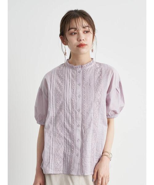 earth music&ecology（アースミュージックアンドエコロジー）の「ピンタックレースシャツ ＊（シャツ/ブラウス・レディース・ネイビー/サックスブルー/アイボリー/ラベンダー/ベージュ/イエロー・FREE）」の13枚目の写真