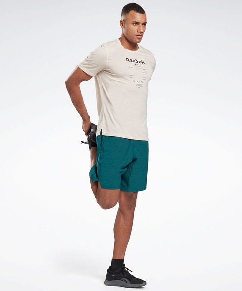 Reebok(リーボック)の「スピードウィック グラフィック ムーブ Tシャツ / Speedwick Graphic Move T-Shirt(Tシャツ/カットソー・メンズ・ベージュ/ブラック・XX-LARGE/MEDIUM/X-SMALL/X-LARGE/SMALL/LARGE/XXX-LARGE)」の6枚目の写真
