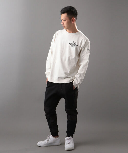 AVIREX（アヴィレックス）の「フェイドウォッシュ ファティーグ 長袖 Tシャツ / LS FADE WASH FATIGUE T-SHIRT / アヴィレックス / AVIREX（Tシャツ/カットソー・メンズ・ブラック/オフホワイト/ブラウン系カモフラージュ/オリーブ・MEDIUM/LARGE/X-LARGE/XX-LARGE）」の19枚目の写真