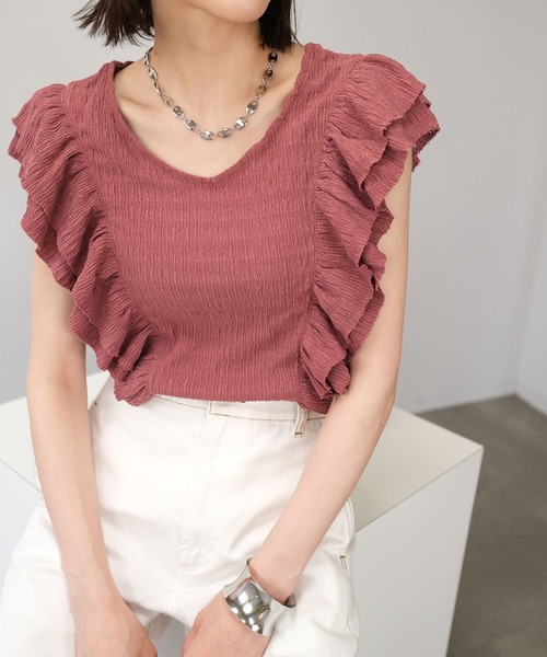 ＡＮＤＪ（アンドジェイ）の「ワッシャー加工ダブルフリルノースリーブトップス（Tシャツ/カットソー・レディース・オフホワイト/ピンク/グレイッシュベージュ/ブラック・M）」の4枚目の写真