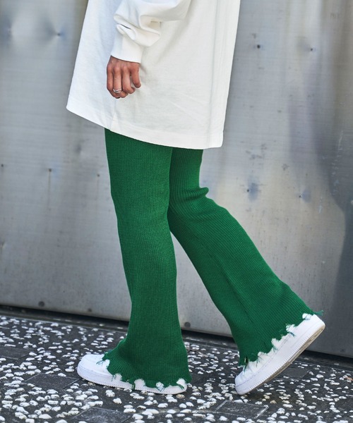 Snap club(スナップクラブ)の「【Snap club】ダメージリブニットフレアパンツ(その他パンツ・レディース・ブラック/レッド/オレンジ/グリーン/オフホワイト/チャコールグレー/ピンク/ブルー・FREE)」の21枚目の写真