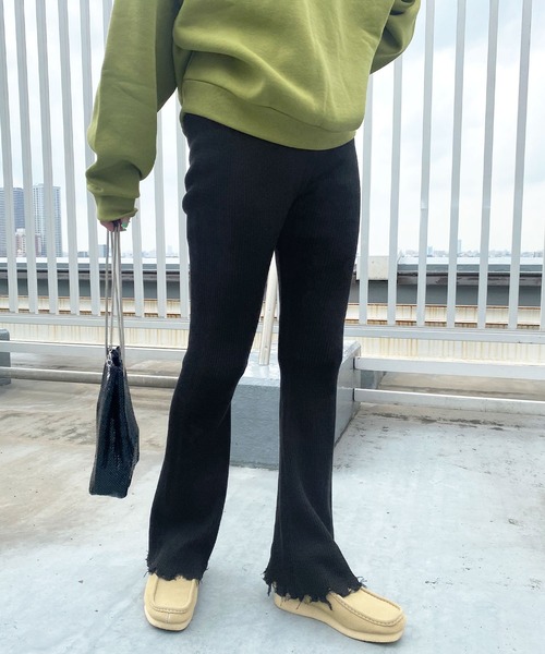 Snap club(スナップクラブ)の「【Snap club】ダメージリブニットフレアパンツ(その他パンツ・レディース・ブラック/レッド/オレンジ/グリーン/オフホワイト/チャコールグレー/ピンク/ブルー・FREE)」の10枚目の写真