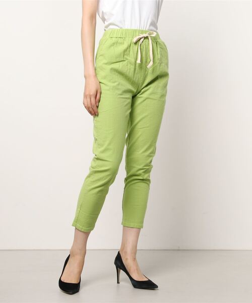 SFW(エスエフダブリュー)の「綿麻 ストレートパンツ(その他パンツ・レディース・ホワイト/ライトグレー/ライトブルー/ブラック/ベージュ/ネイビー/ライム/グリーン/テラコッタ・LL)」の6枚目の写真