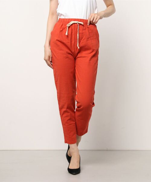 SFW(エスエフダブリュー)の「綿麻 ストレートパンツ(その他パンツ・レディース・ホワイト/ライトグレー/ライトブルー/ブラック/ベージュ/ネイビー/ライム/グリーン/テラコッタ・LL)」の4枚目の写真