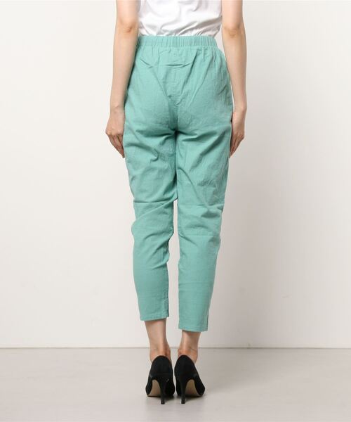 SFW(エスエフダブリュー)の「綿麻 ストレートパンツ(その他パンツ・レディース・ホワイト/ライトグレー/ライトブルー/ブラック/ベージュ/ネイビー/ライム/グリーン/テラコッタ・LL)」の12枚目の写真