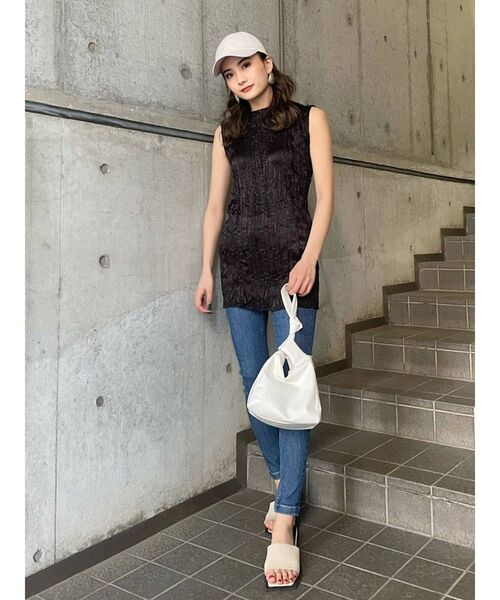 EMODA（エモダ）の「バンドプレートサンダル（サンダル・レディース・ブラック/アイボリー・SMALL/MEDIUM/LARGE）」の14枚目の写真