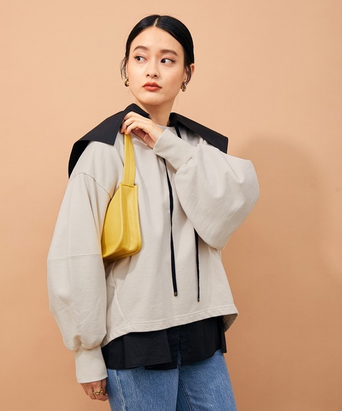 ADAM ET ROPE'(アダムエロペ)の「コクーン裏毛プルオーバー(Tシャツ/カットソー・レディース・ブラック/ダークブラウン/クリーム/ピンク系その他2・FREE)」の3枚目の写真