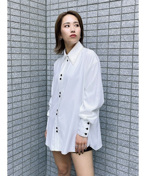 ENVYM（アンビー）の「ビッグカラーステッチＳＨ（シャツ/ブラウス・レディース・ホワイト/ブラック/マルチ・FREE）」の2枚目の写真