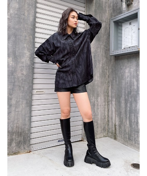 ENVYM（アンビー）の「ビッグカラーステッチＳＨ（シャツ/ブラウス・レディース・ホワイト/ブラック/マルチ・FREE）」の4枚目の写真