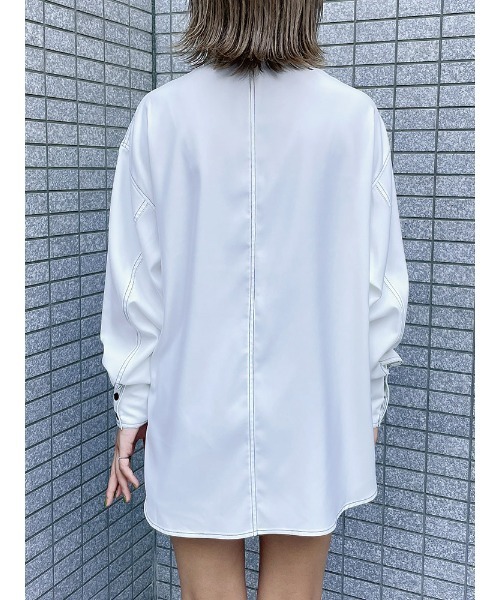 ENVYM（アンビー）の「ビッグカラーステッチＳＨ（シャツ/ブラウス・レディース・ホワイト/ブラック/マルチ・FREE）」の6枚目の写真