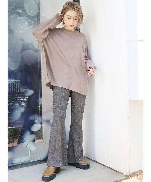 MURUA（ムルーア）の「ルーズシルエットロングスリーブTee（Tシャツ/カットソー・レディース・ホワイト/ダークグレー/モカ・FREE）」の11枚目の写真