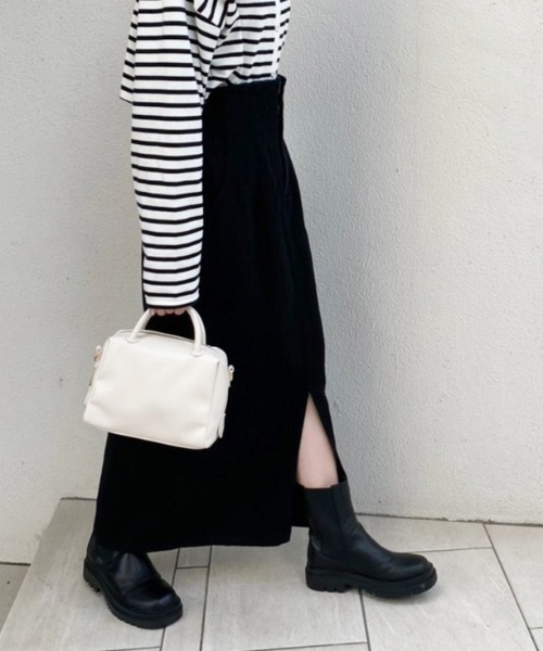 one after another NICE CLAUP(ワンアフターアナザーナイスクラップ)の「美シルエットでスタイルアップして履ける。ハイウエストタイトスカート(スカート・レディース・ブラック/アイボリー/ダークインディゴブルー/ブラウン系その他・SMALL/MEDIUM)」の2枚目の写真