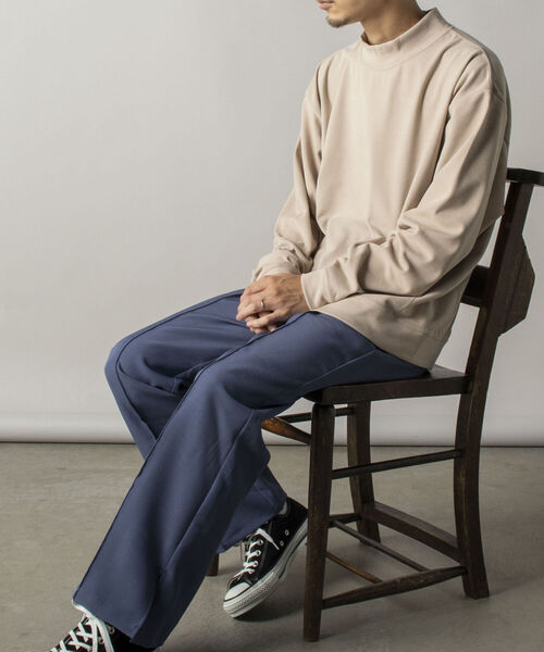 GLOSTER（グロスター）の「【GLOSTER/グロスター】ミリタリースムース モックネックカットソー（Tシャツ/カットソー・メンズ・ベージュ/チャコールグレー/アイボリー・LARGE/MEDIUM）」の19枚目の写真