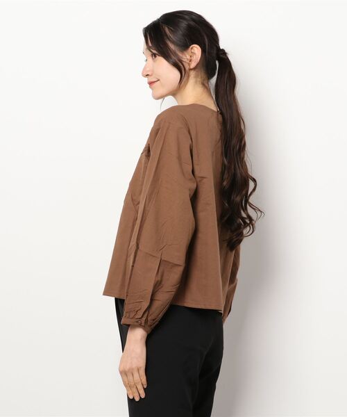 ehka sopo（エヘカソポ）の「ヨーク刺繍ブラウス（シャツ/ブラウス・レディース・オフホワイト/キナリ/ブラウン・ﾌﾘ-）」の4枚目の写真