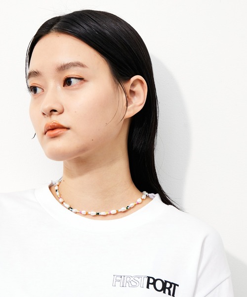 ADAM ET ROPE'（アダムエロペ）の「【LES BIJOUX】マルチカラー淡水パールネックレス（ネックレス・レディース・オフホワイト・FREE）」の6枚目の写真