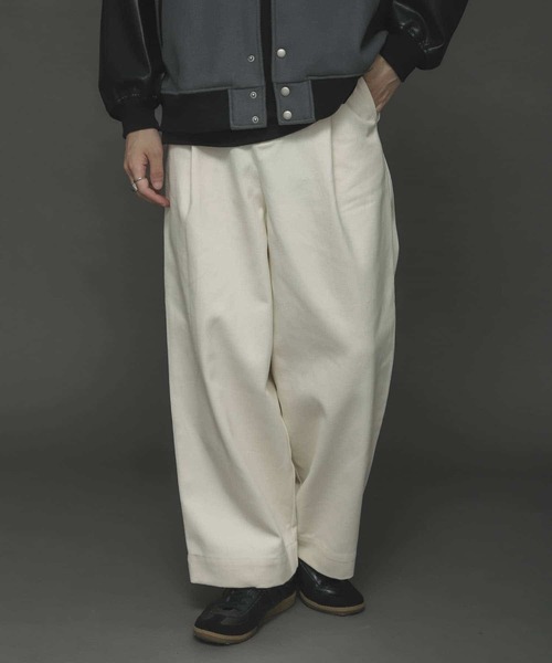 SENSE OF PLACE by URBAN RESEARCH（センスオブプレイスバイアーバンリサーチ）の「チノタックワイドパンツ（チノパンツ・メンズ・ベージュ/ブラウン/アイボリー・MEDIUM/LARGE）」の8枚目の写真