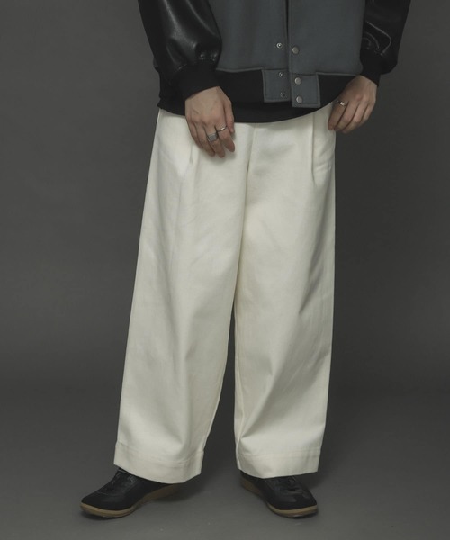 SENSE OF PLACE by URBAN RESEARCH（センスオブプレイスバイアーバンリサーチ）の「チノタックワイドパンツ（チノパンツ・メンズ・ベージュ/ブラウン/アイボリー・MEDIUM/LARGE）」の9枚目の写真