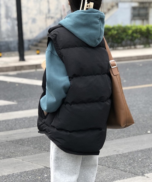 aimoha（アイモハ）の「フェイクダウンベスト（ダウンベスト・レディース・ベージュ/オフホワイト/ブラック・MEDIUM/LARGE/SMALL）」の12枚目の写真