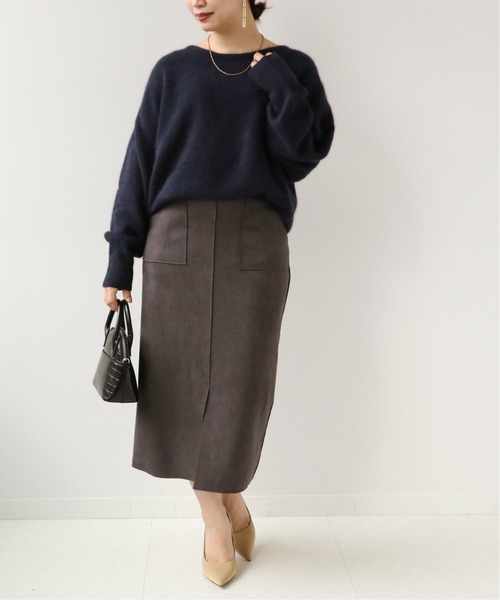 Simplicite（サンプリシテ）の「フェイクスエード タイトスカート◆（スカート・レディース・チャコールグレー/ブラウン/ベージュ・SMALL/MEDIUM）」の4枚目の写真