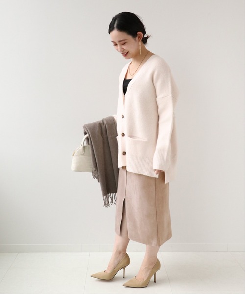 Simplicite（サンプリシテ）の「フェイクスエード タイトスカート◆（スカート・レディース・チャコールグレー/ブラウン/ベージュ・SMALL/MEDIUM）」の15枚目の写真